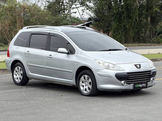 PEUGEOT 307 2.0 ALLURE SW 16V GASOLINA 4P AUTOMÁTICO PEUGEOT 307 2.0 ALLURE SW 16V GASOLINA 4P AUTOMÁTICO
